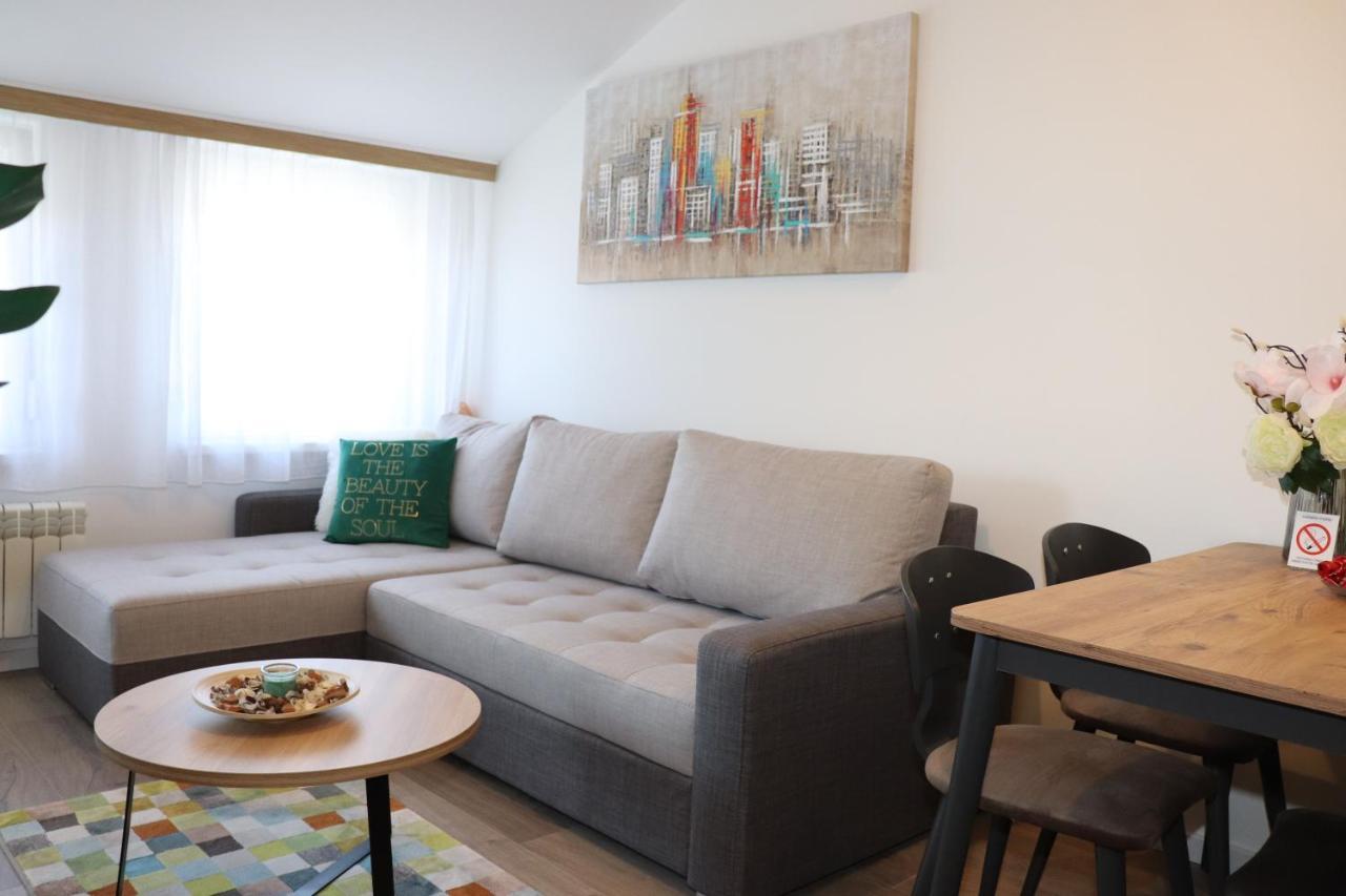 Apartman Mila 21 Belgrado Exterior foto